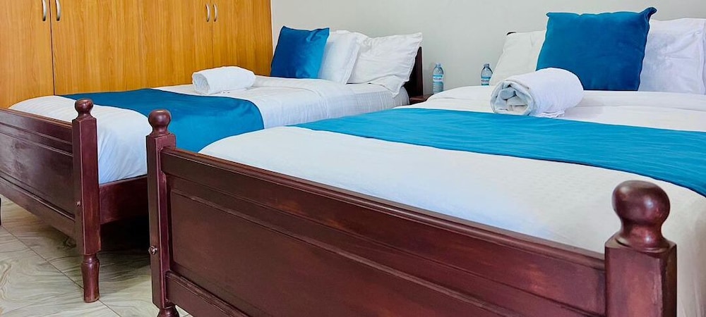 infinity hotel kampala