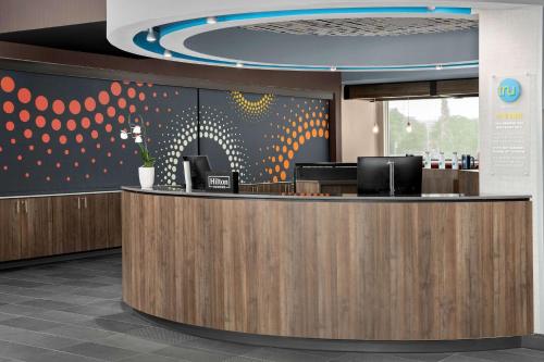 tru by hilton jacksonville airport i 95
