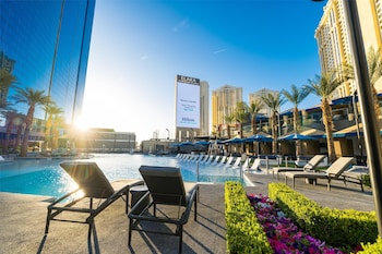 hilton club elara las vegas