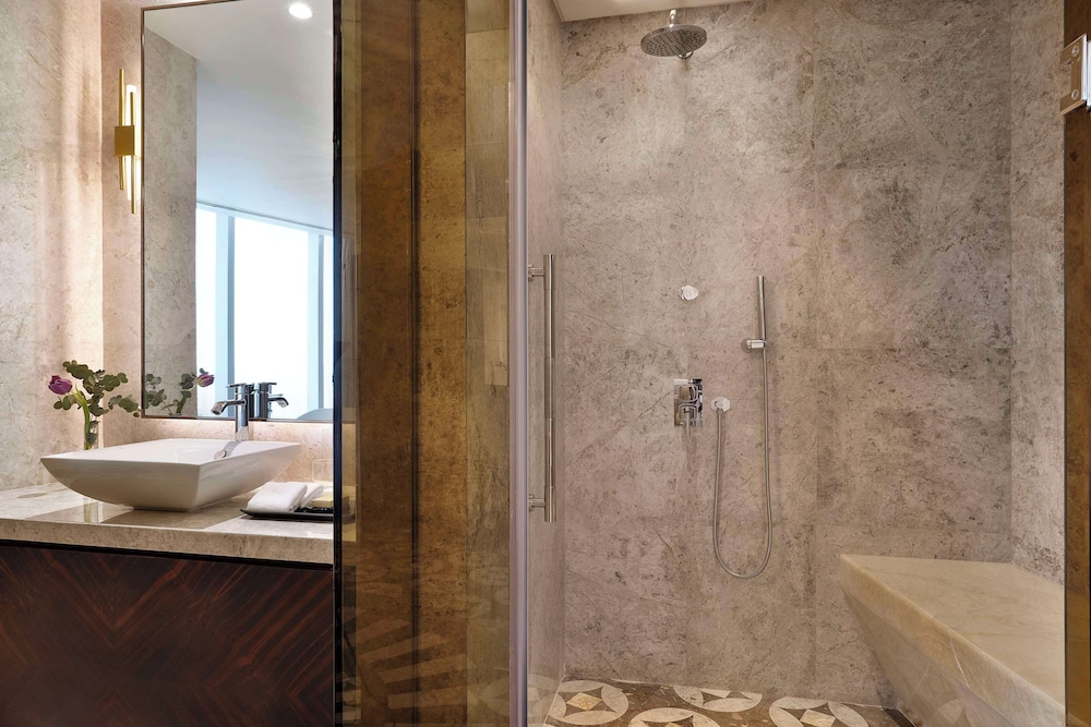 hilton riyadh olaya