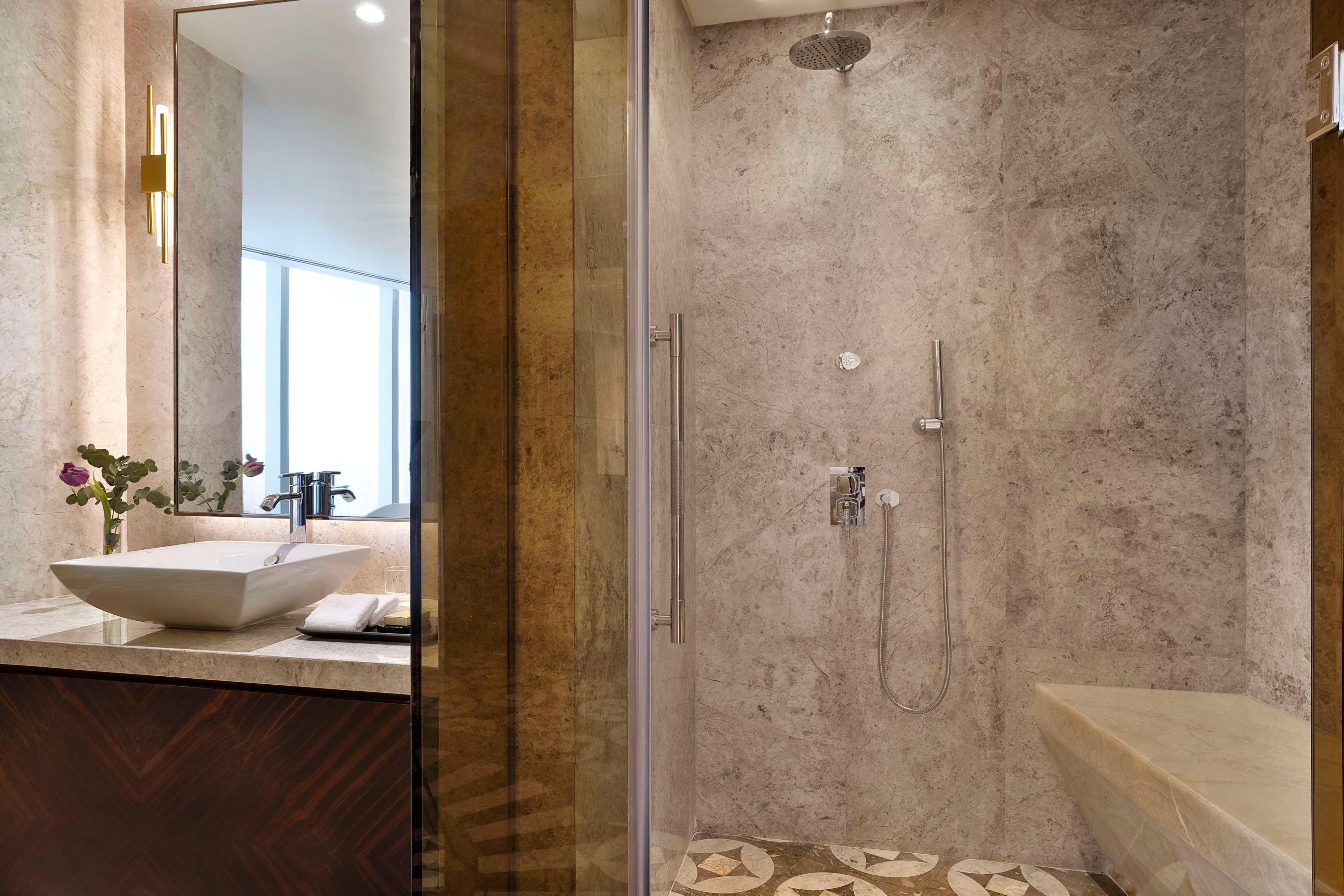 hilton riyadh olaya