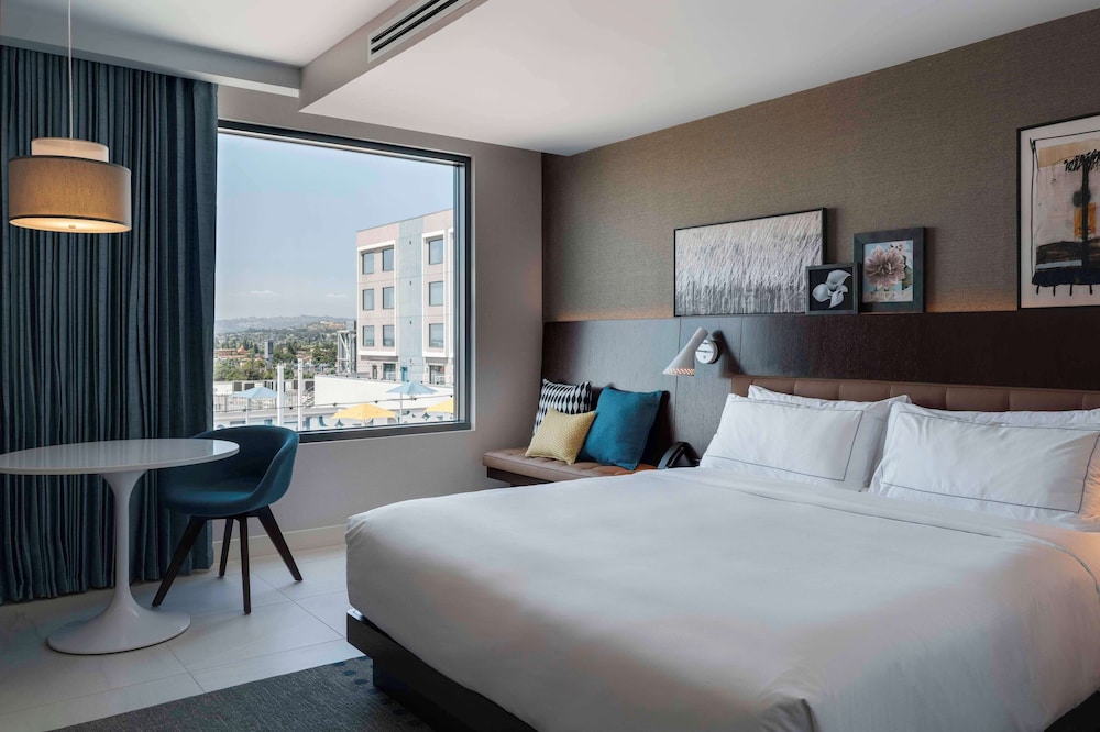 hilton buena park anaheim
