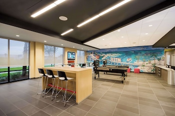 Tru By Hilton Destin,Okaloosa County>>Destin,2.5 star