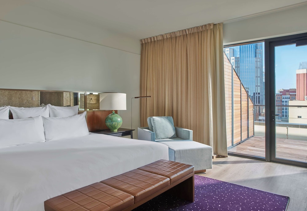 the bankers alley hotel nashville tapestry collection by hilton