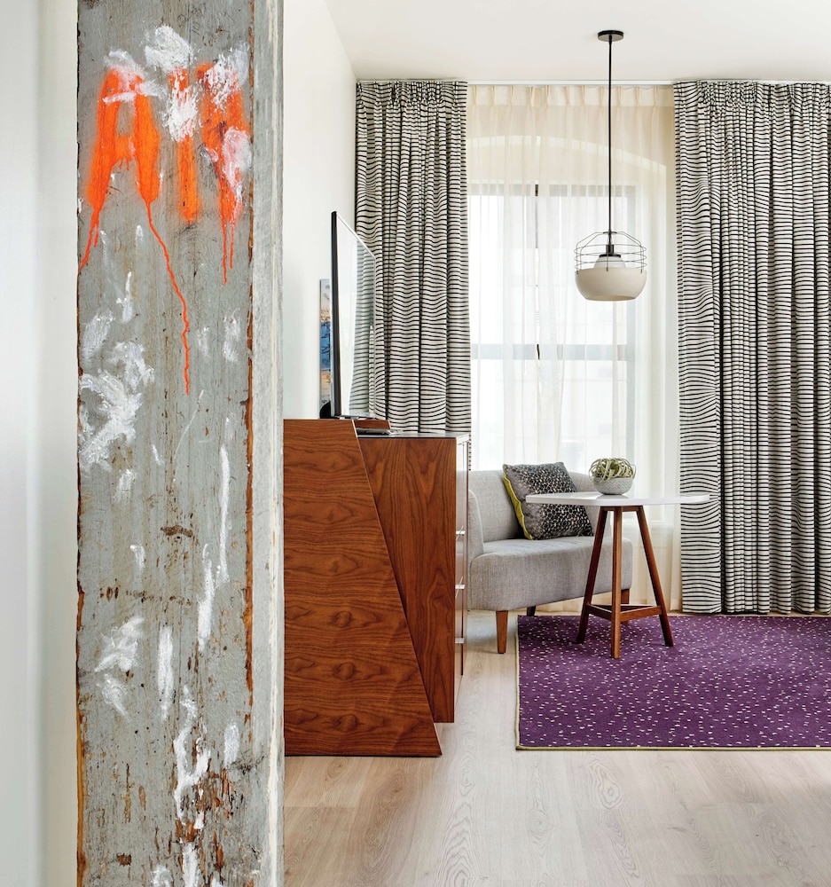 the bankers alley hotel nashville tapestry collection by hilton