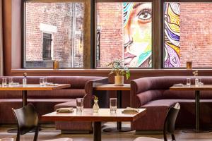 the bankers alley hotel nashville tapestry collection by hilton