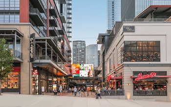 the bankers alley hotel nashville tapestry collection by hilton