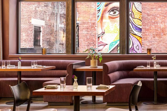 the bankers alley hotel nashville tapestry collection by hilton