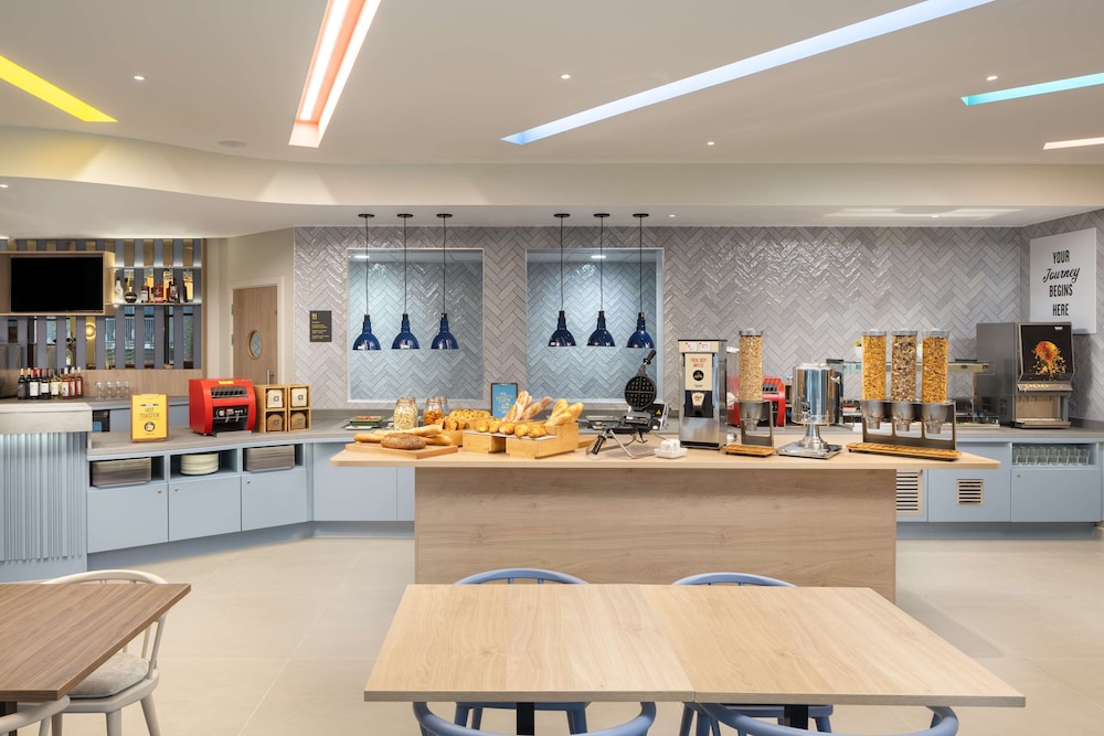 hampton by hilton rochdale