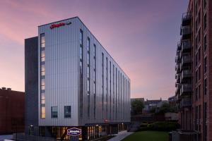 hampton by hilton rochdale