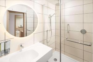 hampton by hilton rochdale