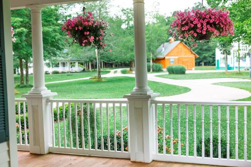 the inn at woodsong acres