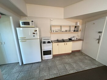 central ground floor apartment