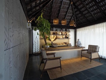 Red Thread Morjim,Goa>>Chopdem,3 star