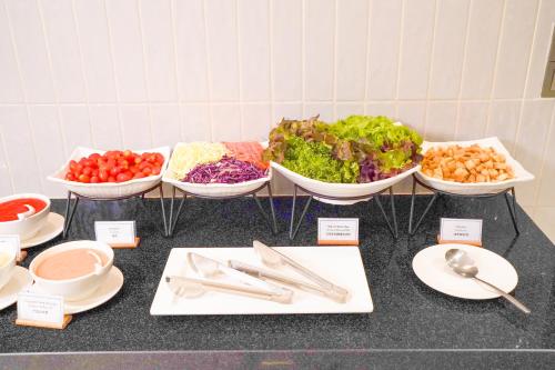 Holiday Inn Express And Suites Bangkok Central Pie,Thailand>>Bangkok,2.5 star