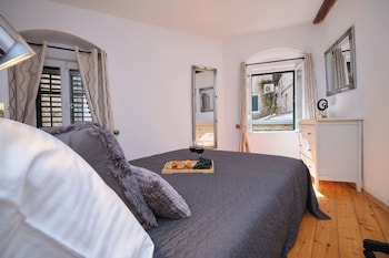 apartment galeriana palace