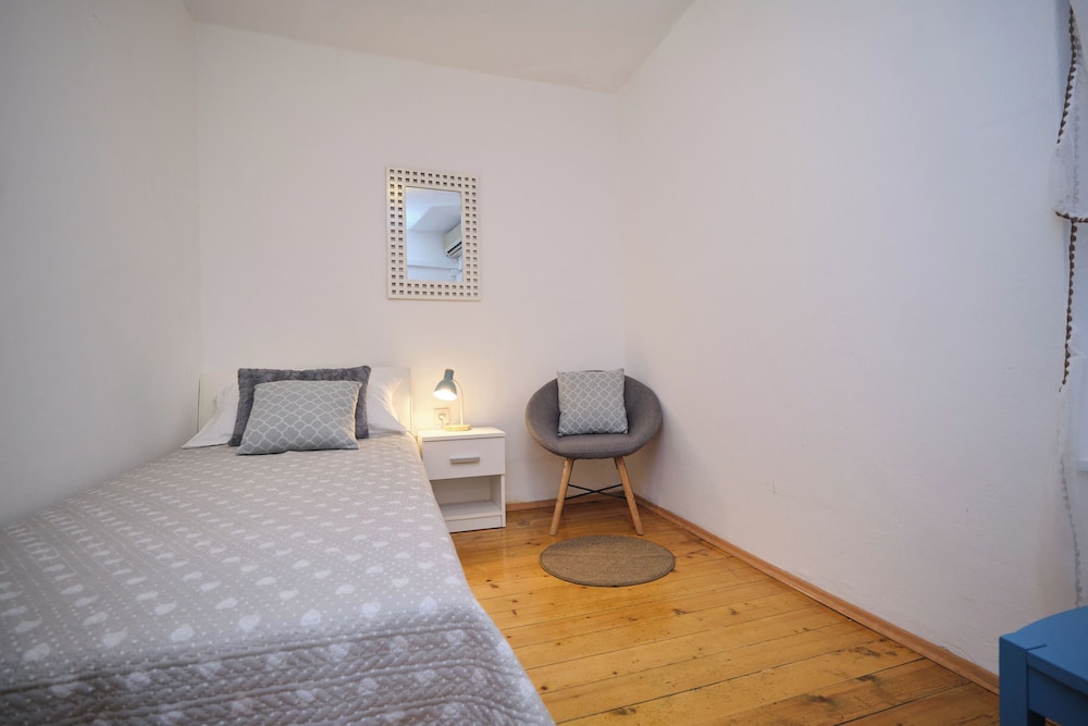 apartment galeriana palace