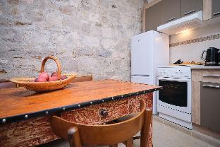 apartment galeriana palace