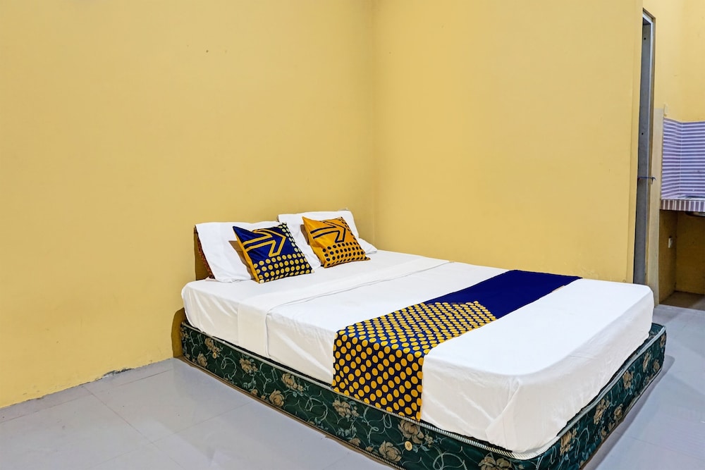 spot on 91756 alif house syariah