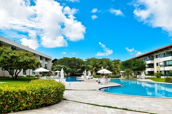 carneiros beach flats beira mar