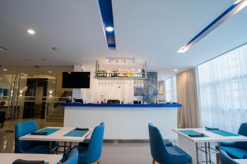 stacia hotel
