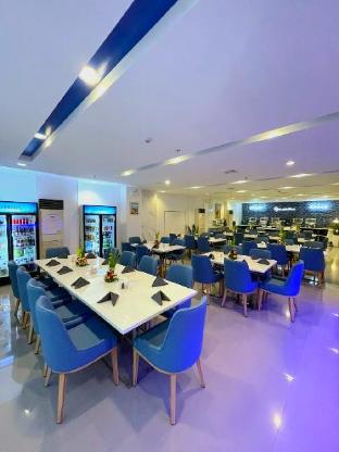 stacia hotel