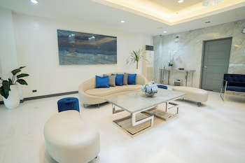 stacia hotel
