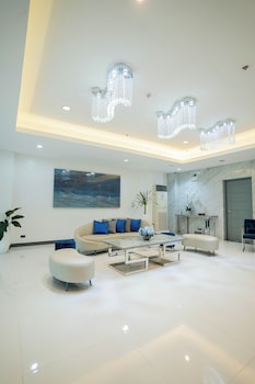 stacia hotel