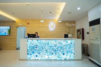 stacia hotel