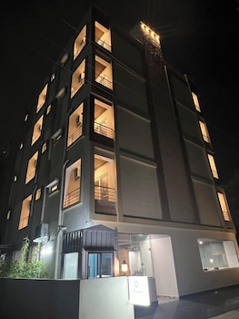 palladium luxury suites