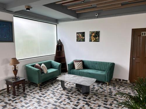 palladium luxury suites