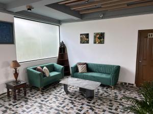 palladium luxury suites