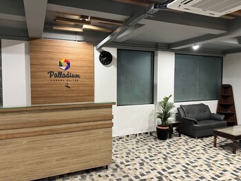 Palladium Luxury Suites,India>>Hyderabad,2 star