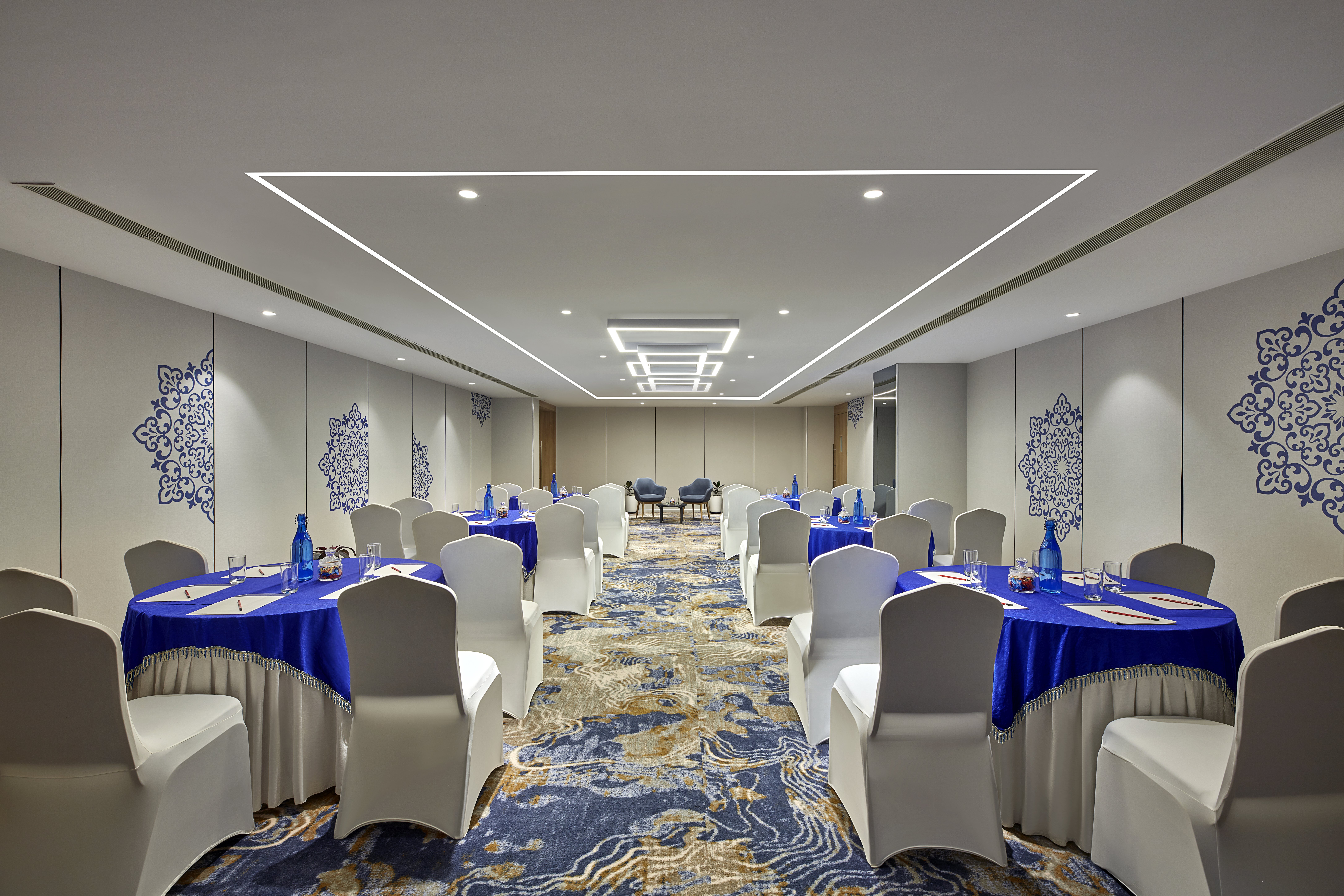 holiday inn express bengaluru bommasandra by ihg