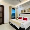 bluo 3bhk golf course road balcony lift