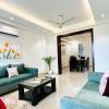 bluo 3bhk golf course road balcony lift