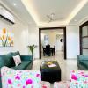 bluo 3bhk golf course road balcony lift