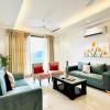 bluo 3bhk golf course road balcony lift