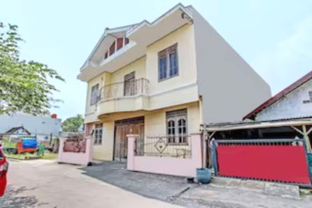 spot on 92434 puri kasih guest house syariah