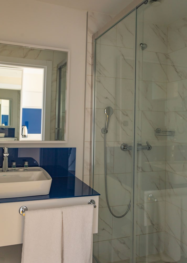 orbi city hotel official d block