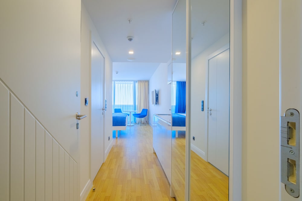 orbi city hotel official d block