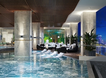 awaken danang hotel