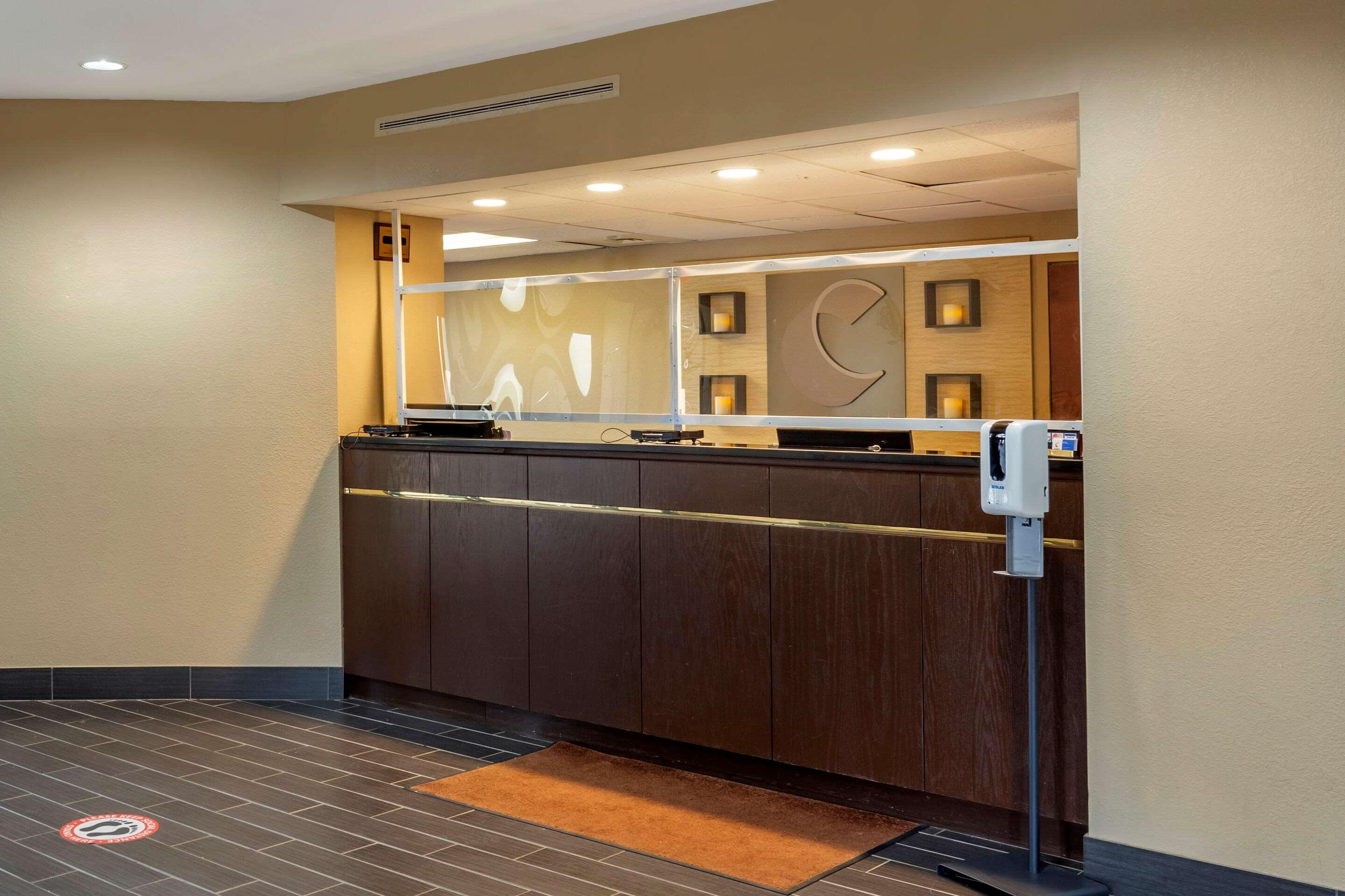 comfort inn apex