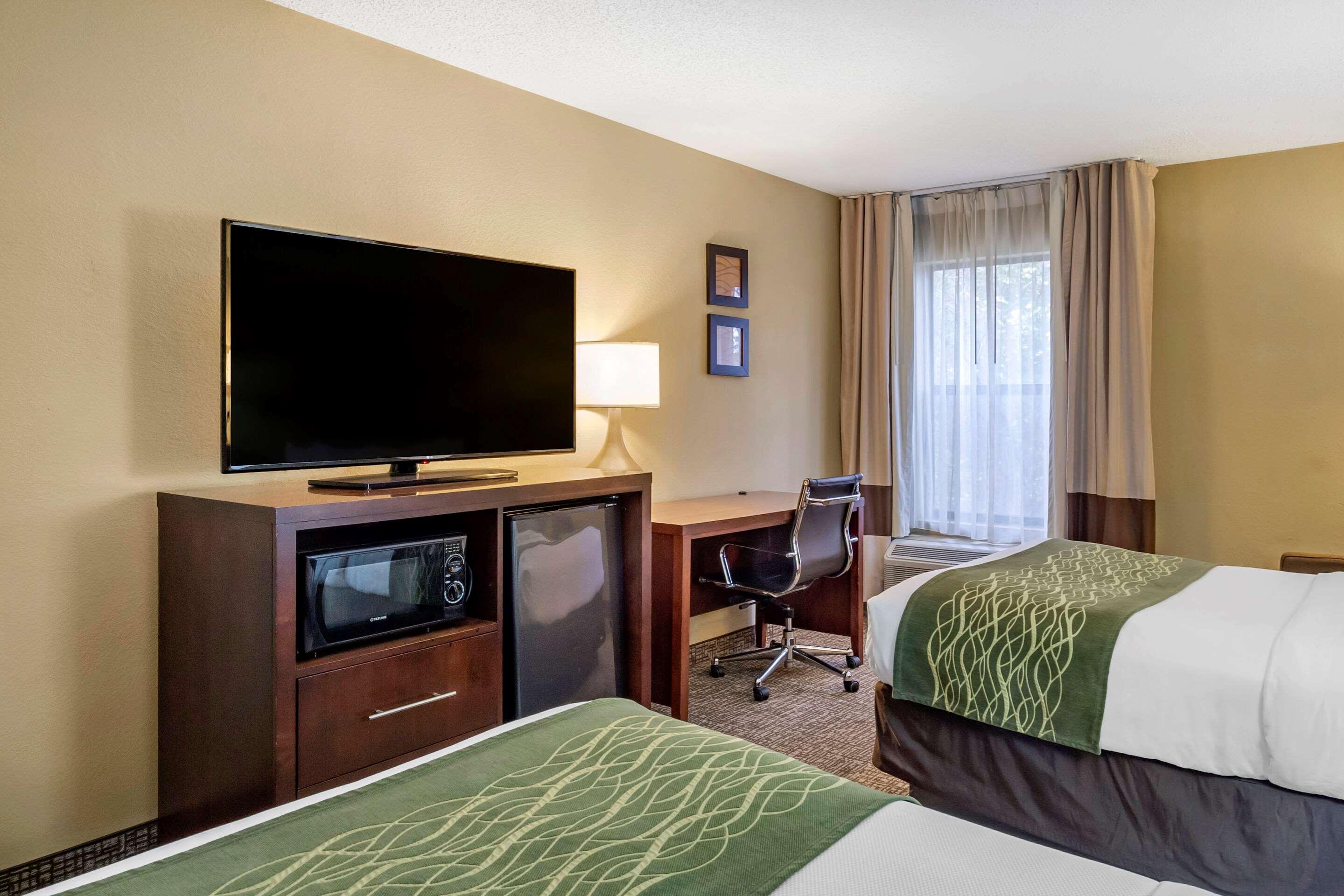 comfort inn apex