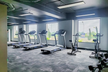 cozy and comfort studio sky house alam sutera apartment