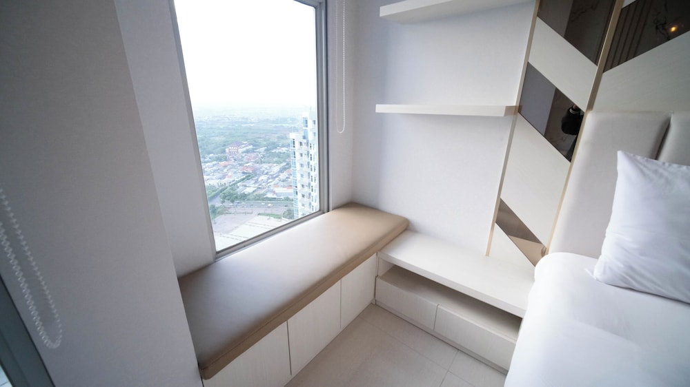 comfy studio no kitchen apartment at benson supermall mansion