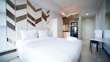 comfy studio no kitchen apartment at benson supermall mansion