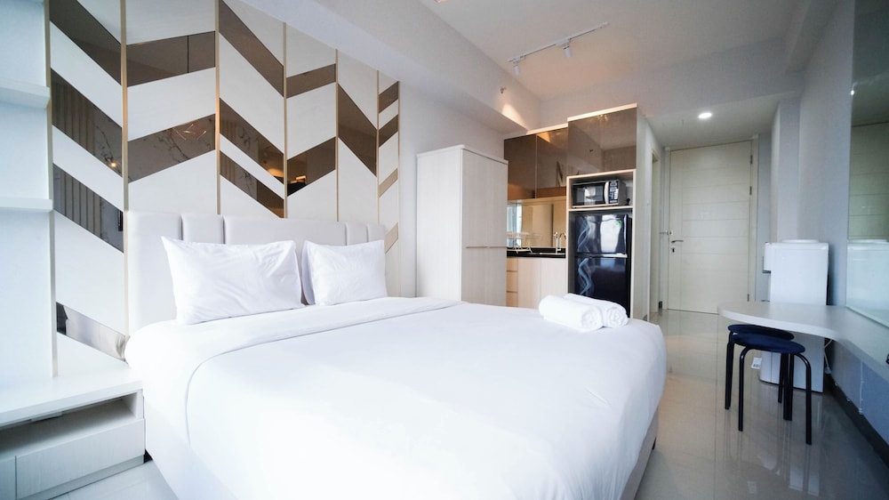 comfy studio no kitchen apartment at benson supermall mansion