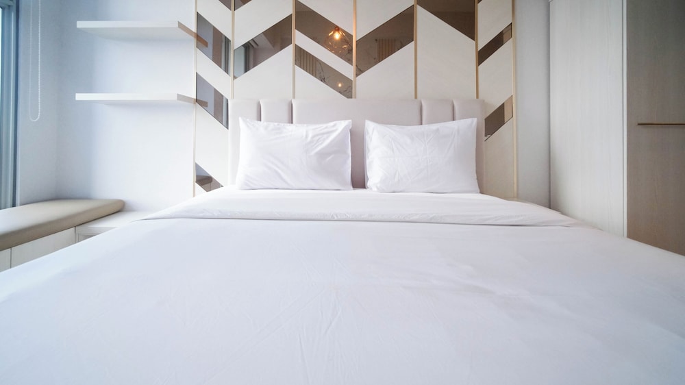 comfy studio no kitchen apartment at benson supermall mansion