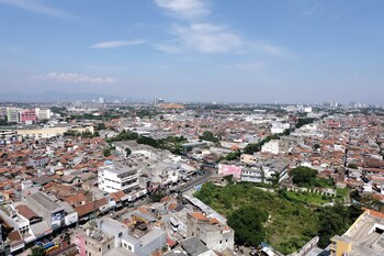 tranquil designed 2br at gateway ahmad yani cicadas apartment